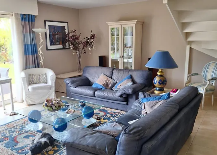 בית נופש Le Vallon D'azur, Piscine Proche A Fréjus